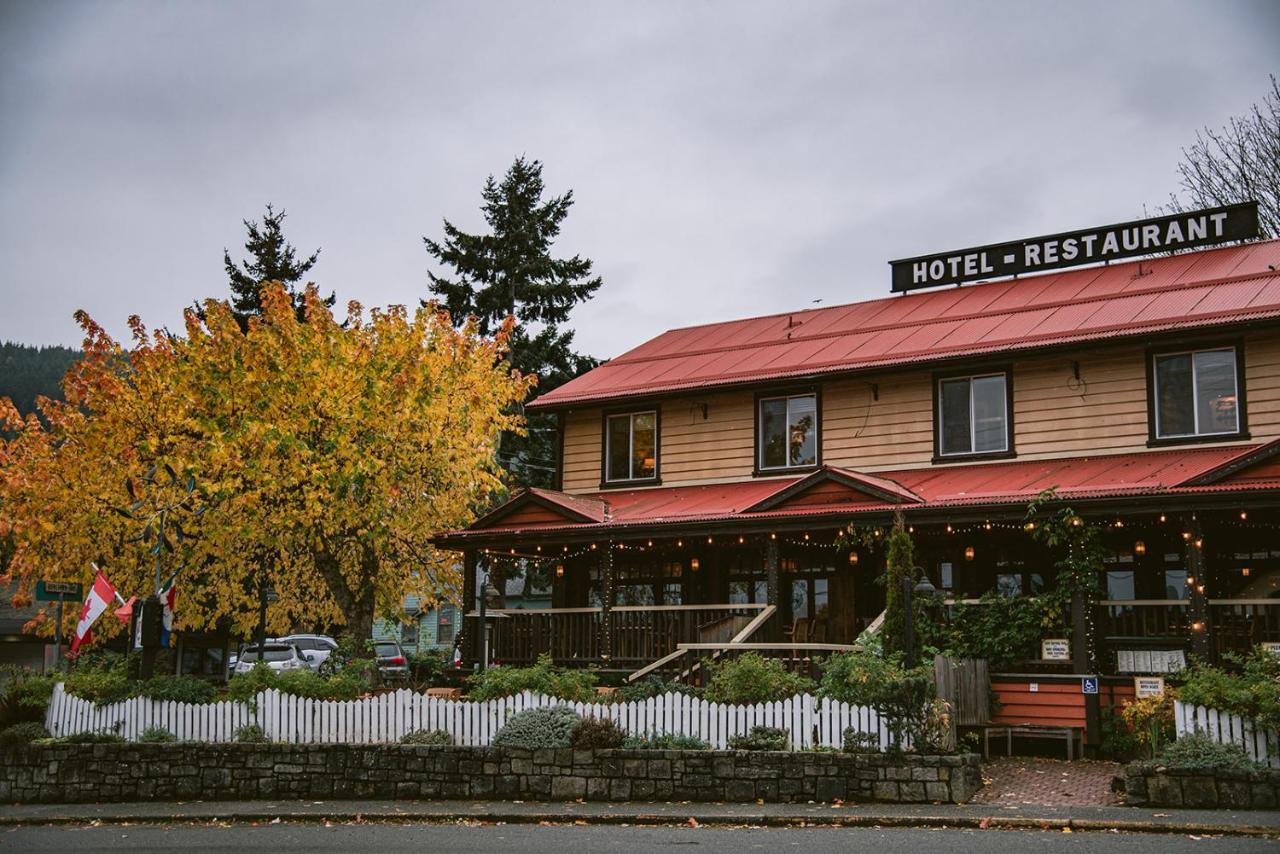 Salt Spring Inn Ganges Exterior foto